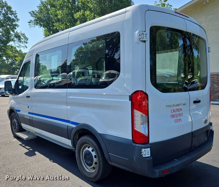 image for item EC4327 2016 Ford Transit 150 van