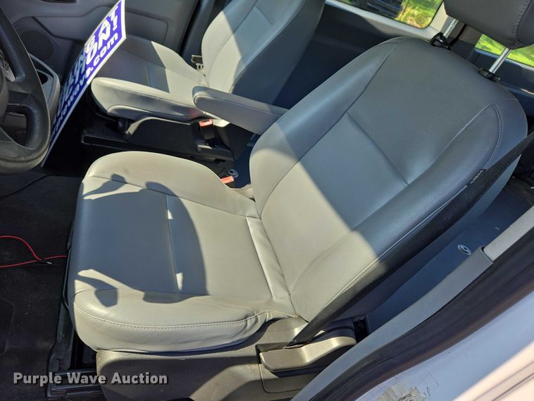 image for item EC4327 2016 Ford Transit 150 van