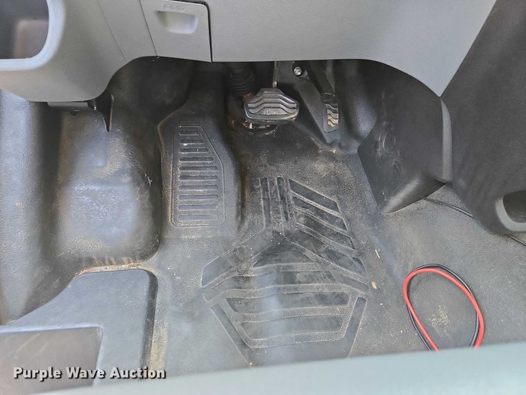 image for item EC4327 2016 Ford Transit 150 van