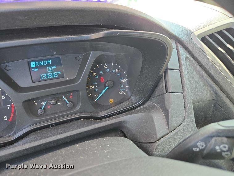 image for item EC4327 2016 Ford Transit 150 van