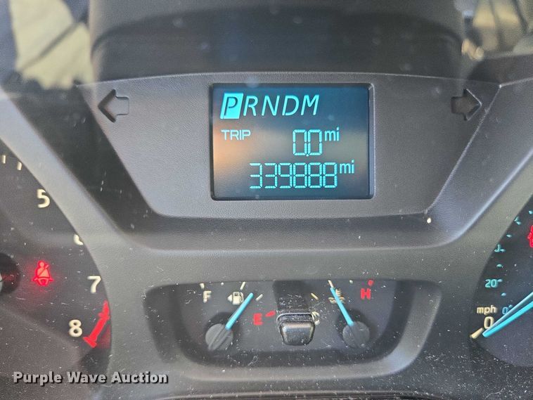 image for item EC4327 2016 Ford Transit 150 van