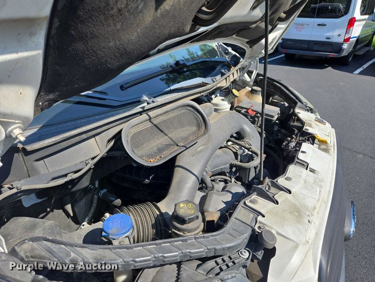 image for item EC4327 2016 Ford Transit 150 van