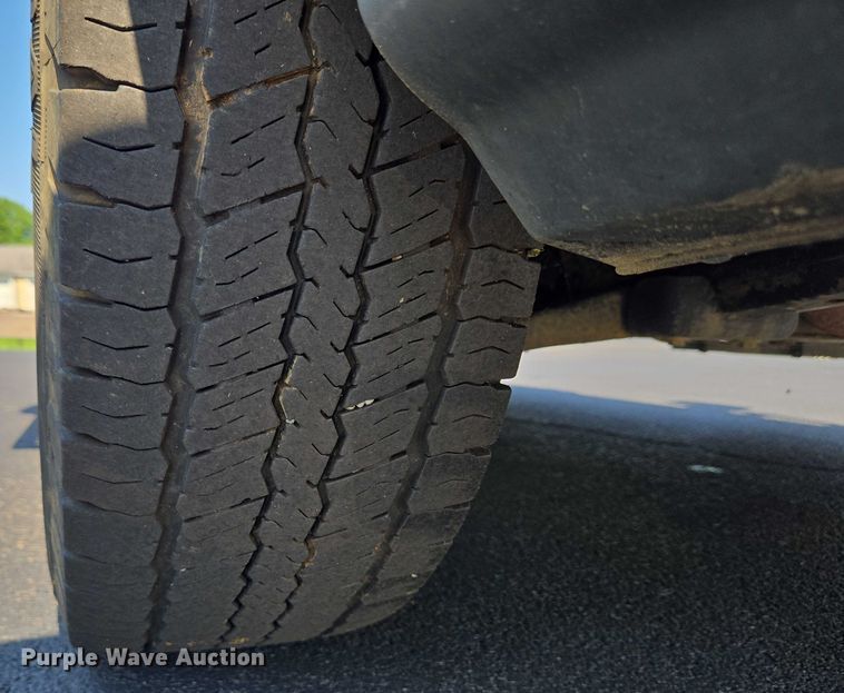 image for item EC4327 2016 Ford Transit 150 van