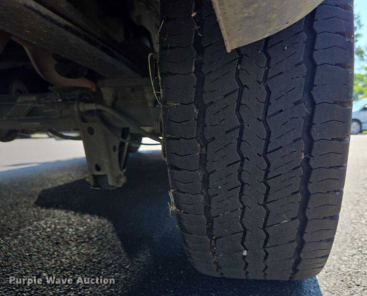 image for item EC4327 2016 Ford Transit 150 van