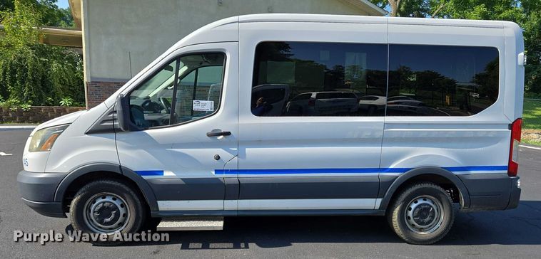 image for item EC4328 2015 Ford Transit 150 van