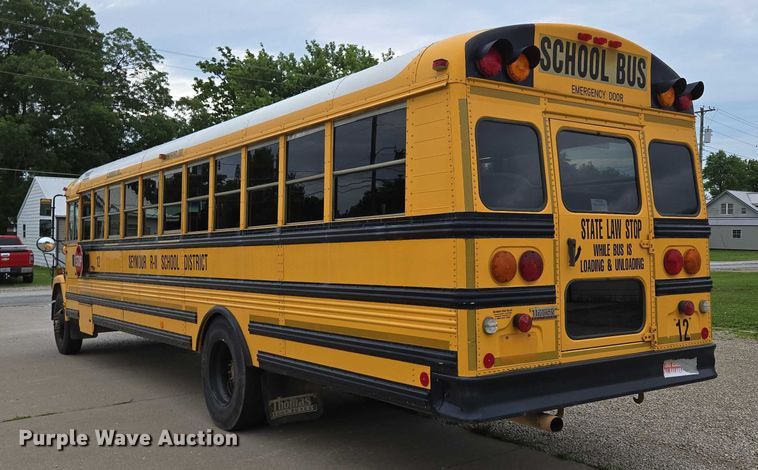 image for item ED2122 2007 Freightliner FS65 school bus