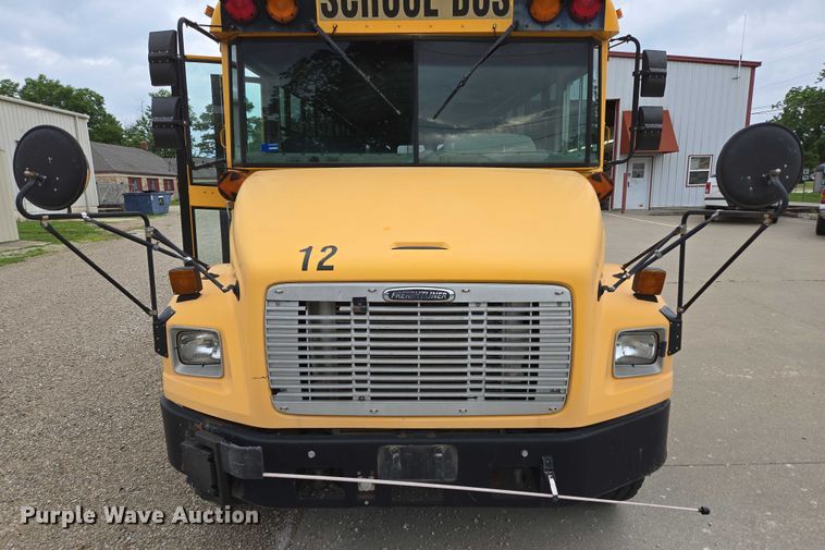 image for item ED2122 2007 Freightliner FS65 school bus