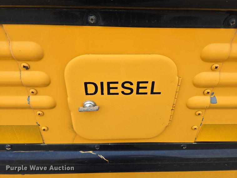 image for item ED2122 2007 Freightliner FS65 school bus