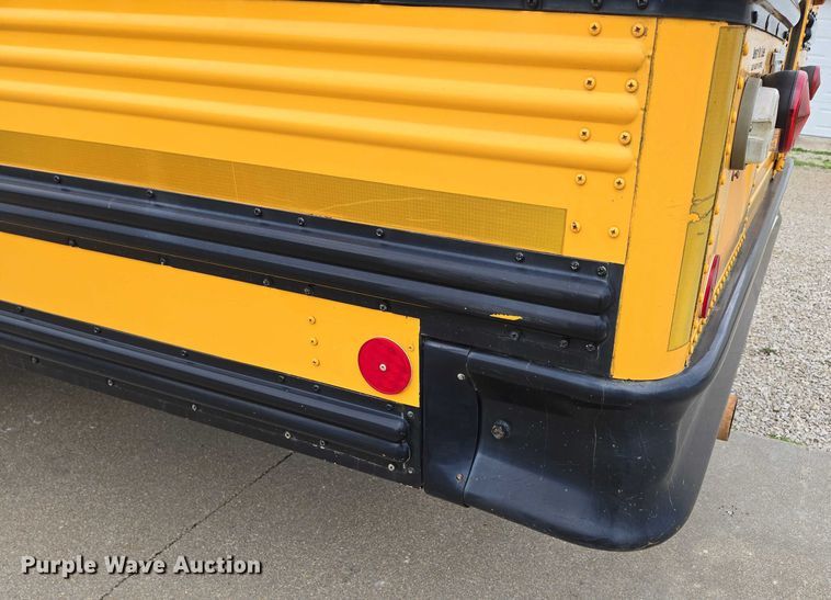 image for item ED2122 2007 Freightliner FS65 school bus