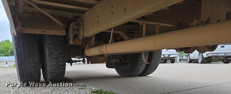 image for item ED2122 2007 Freightliner FS65 school bus