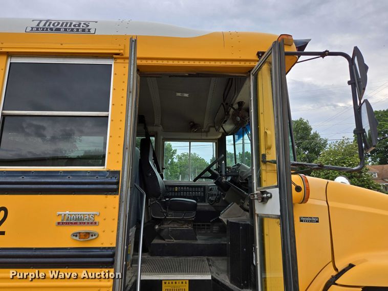 image for item ED2122 2007 Freightliner FS65 school bus