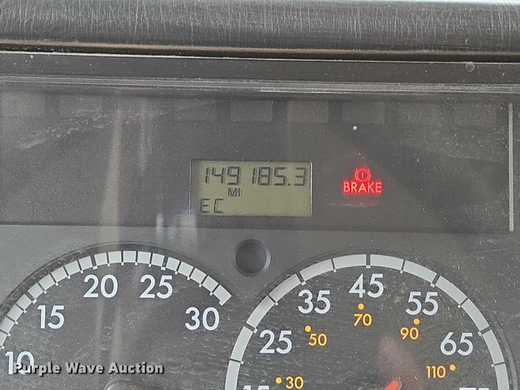 image for item ED2122 2007 Freightliner FS65 school bus