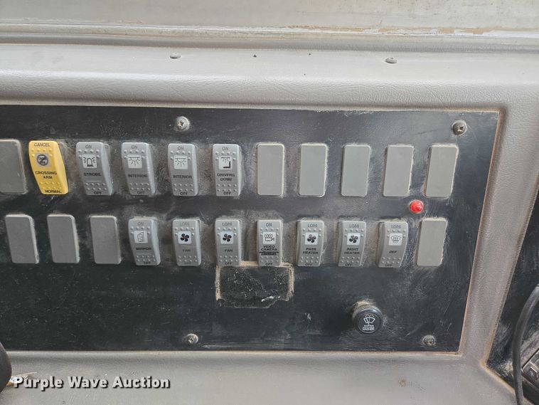 image for item ED2122 2007 Freightliner FS65 school bus