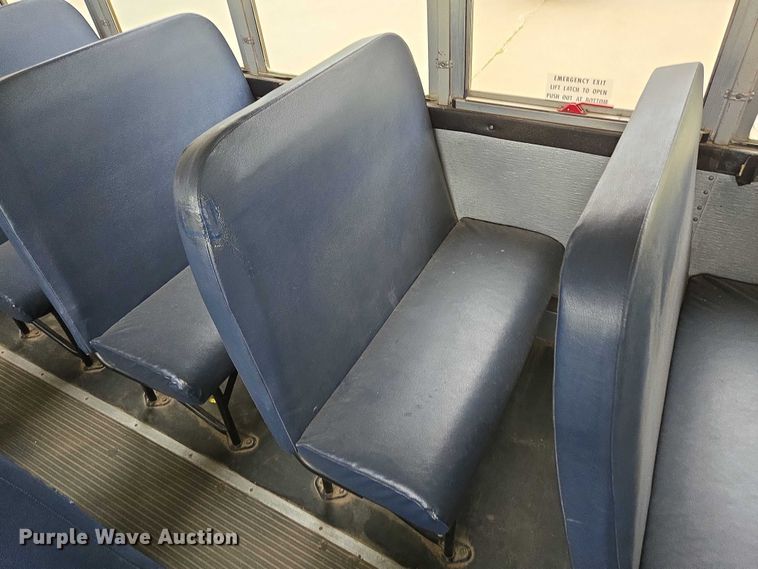 image for item ED2122 2007 Freightliner FS65 school bus