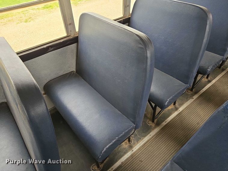 image for item ED2122 2007 Freightliner FS65 school bus