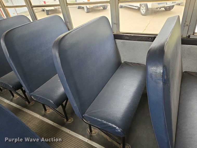 image for item ED2122 2007 Freightliner FS65 school bus