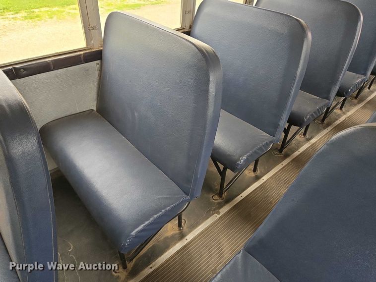 image for item ED2122 2007 Freightliner FS65 school bus