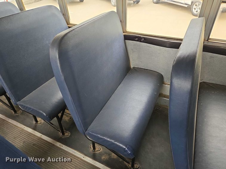 image for item ED2122 2007 Freightliner FS65 school bus