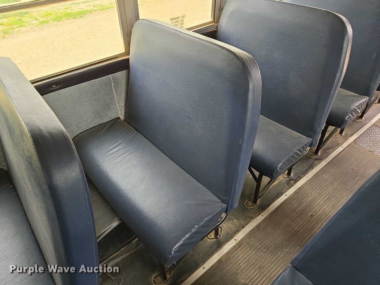 image for item ED2122 2007 Freightliner FS65 school bus