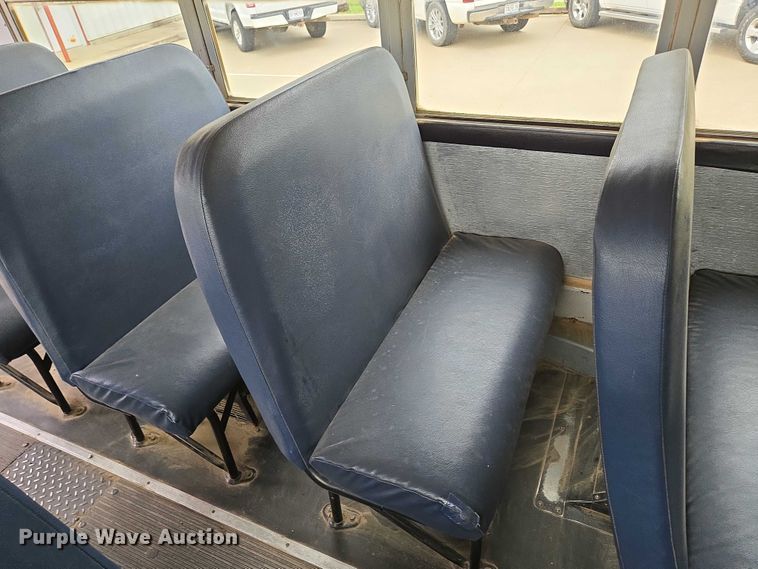 image for item ED2122 2007 Freightliner FS65 school bus