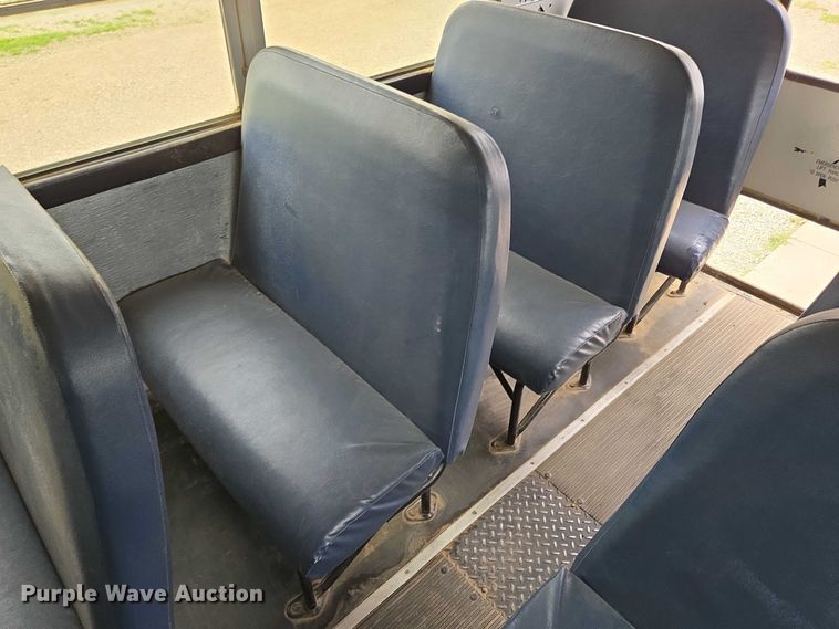 image for item ED2122 2007 Freightliner FS65 school bus