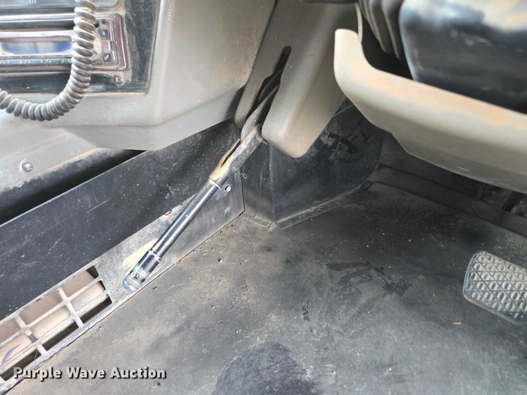 image for item ED2122 2007 Freightliner FS65 school bus