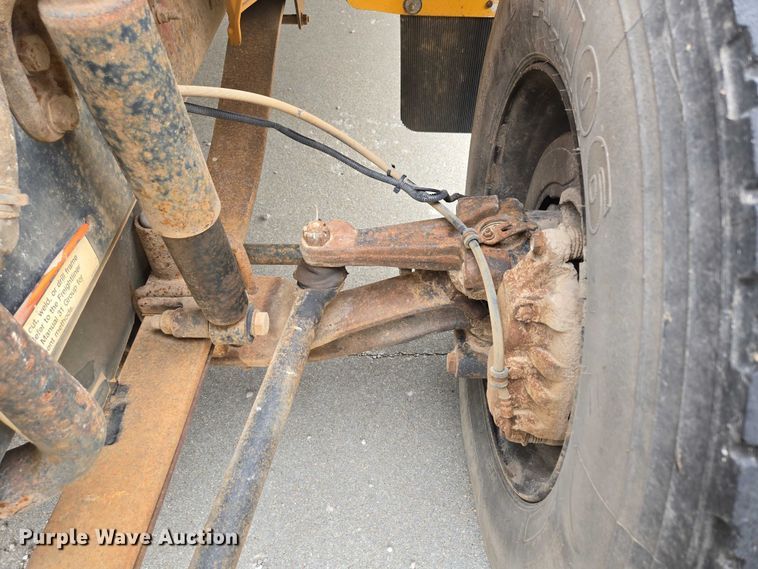 image for item ED2122 2007 Freightliner FS65 school bus