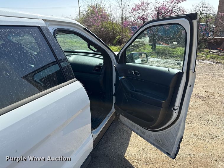 image for item ED4147 2014 Ford Explorer Police Interceptor SUV