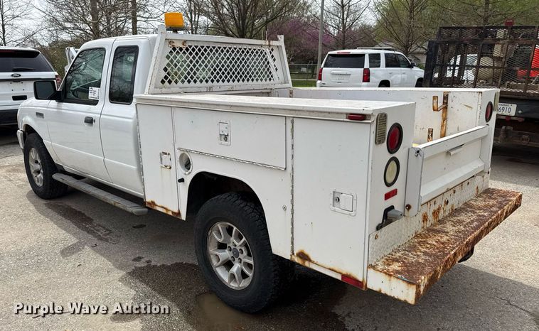 image for item ED4195 2007 Ford Ranger XLT SuperCab utility bed pickup truck