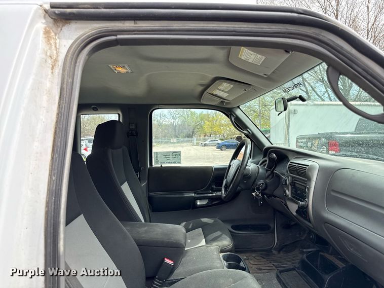 image for item ED4195 2007 Ford Ranger XLT SuperCab utility bed pickup truck