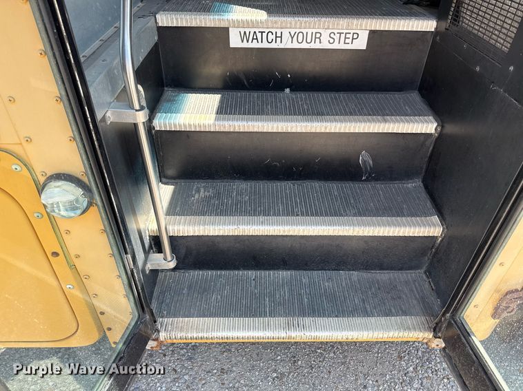 image for item ED4281 2008 IC CE200 school bus