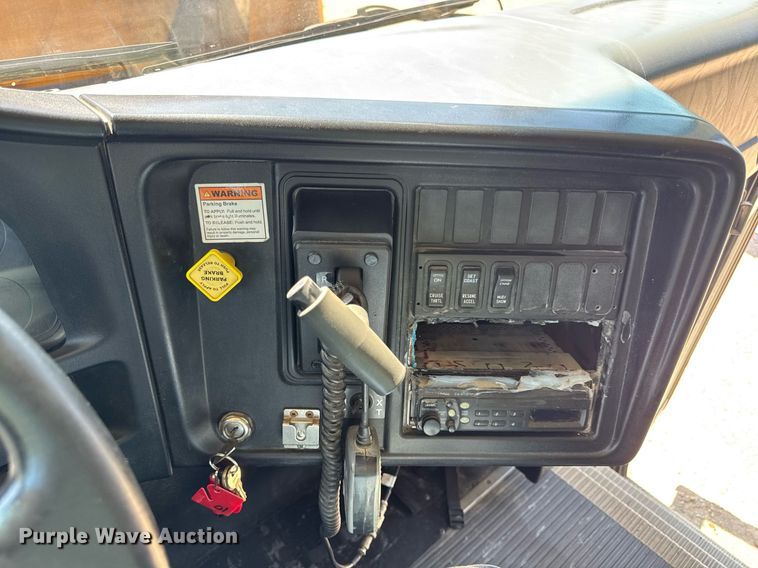 image for item ED4281 2008 IC CE200 school bus