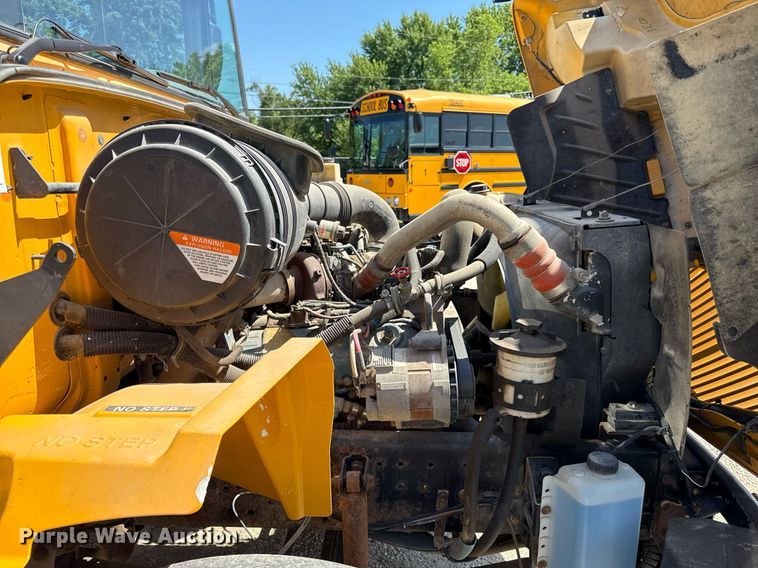 image for item ED4281 2008 IC CE200 school bus