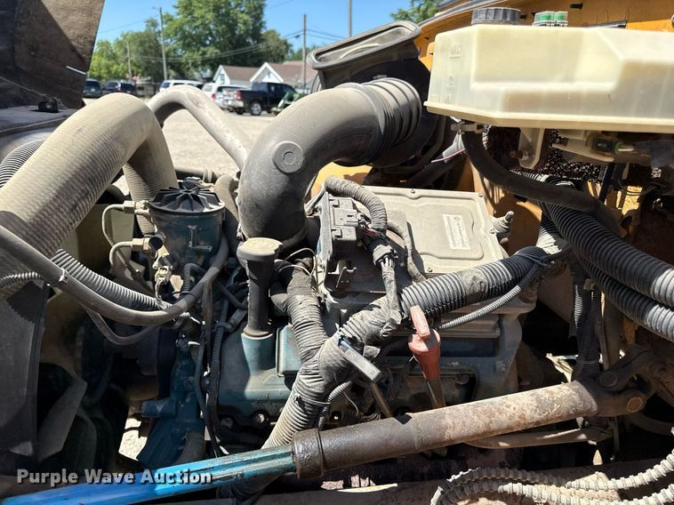 image for item ED4281 2008 IC CE200 school bus