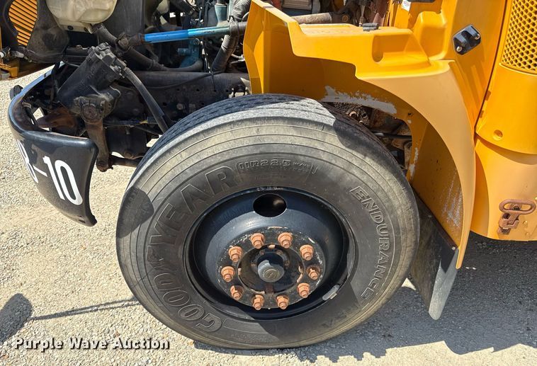 image for item ED4281 2008 IC CE200 school bus