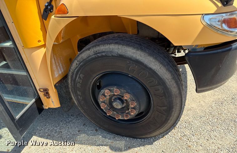 image for item ED4281 2008 IC CE200 school bus