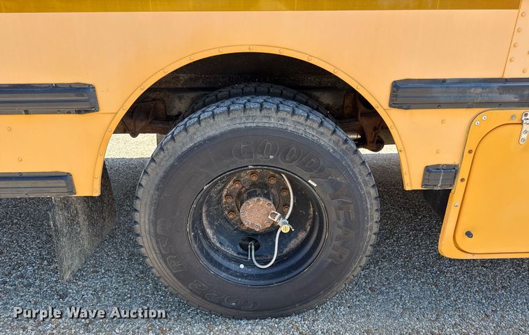 image for item ED4281 2008 IC CE200 school bus