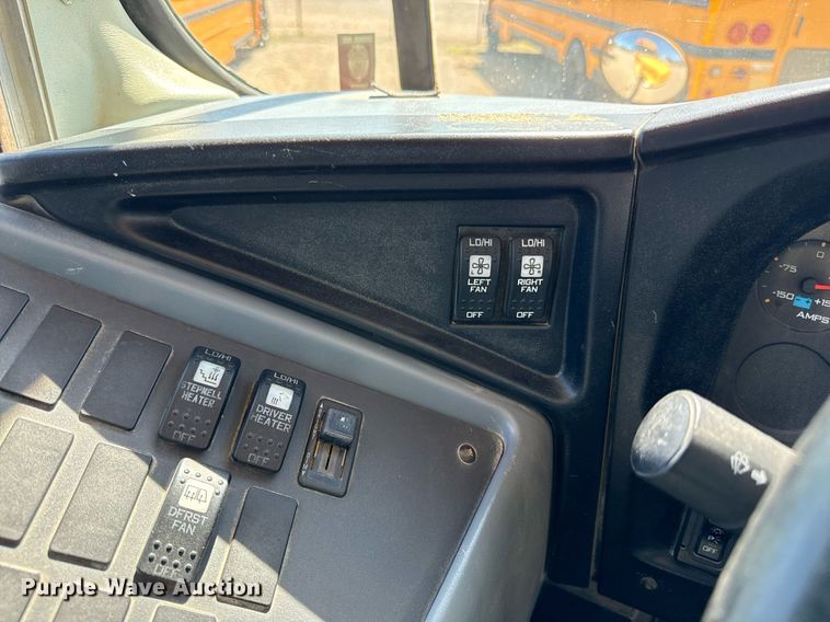 image for item ED4282 2008 IC CE200 school bus