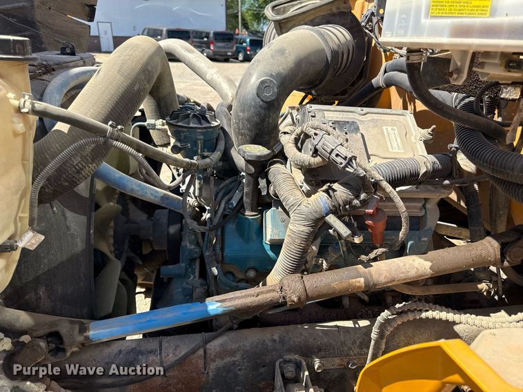 image for item ED4282 2008 IC CE200 school bus