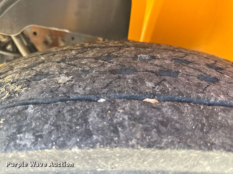 image for item ED4282 2008 IC CE200 school bus