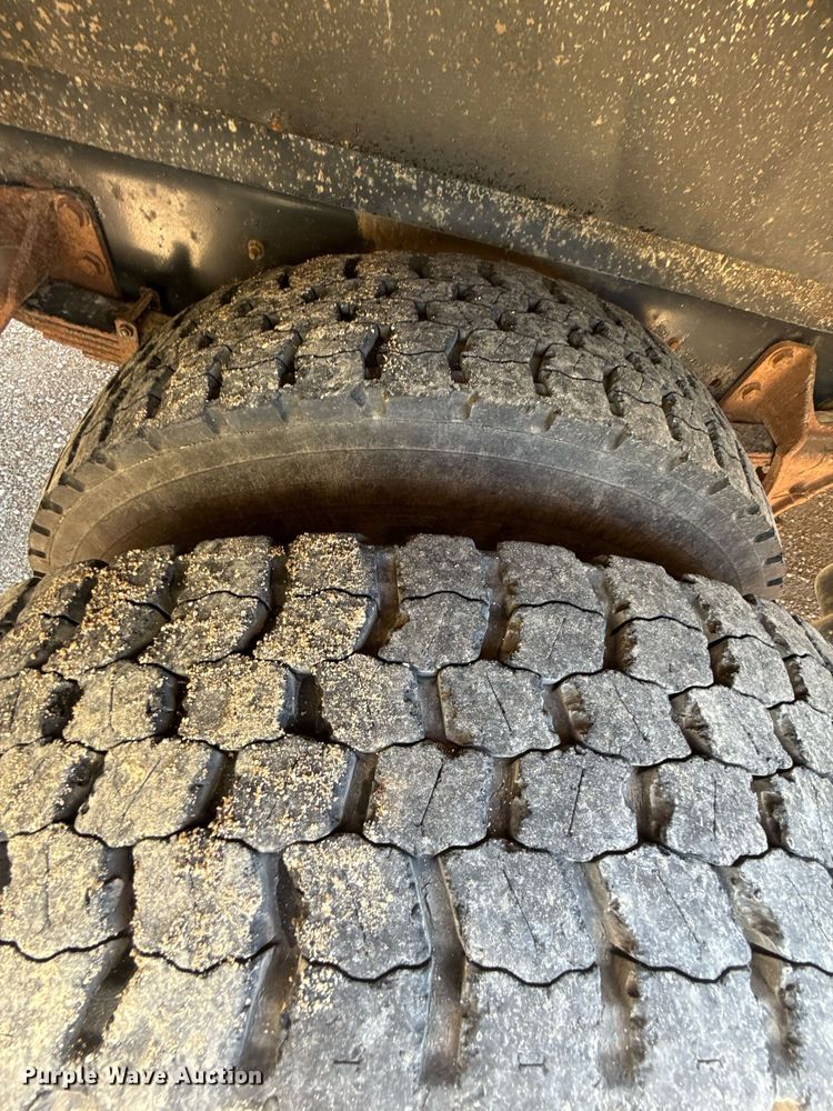 image for item ED4282 2008 IC CE200 school bus