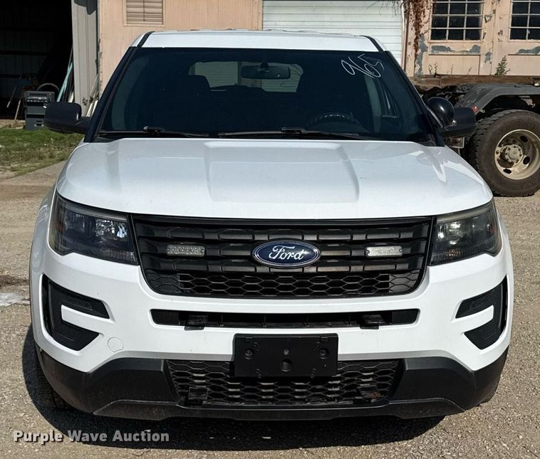 image for item ED4302 2017 Ford Explorer Police Interceptor SUV