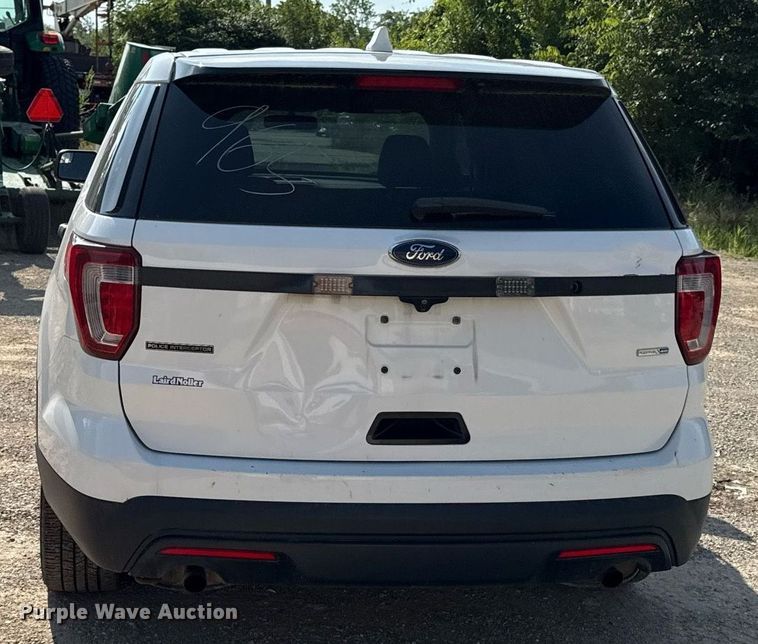 image for item ED4302 2017 Ford Explorer Police Interceptor SUV