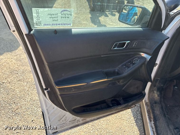 image for item ED4302 2017 Ford Explorer Police Interceptor SUV