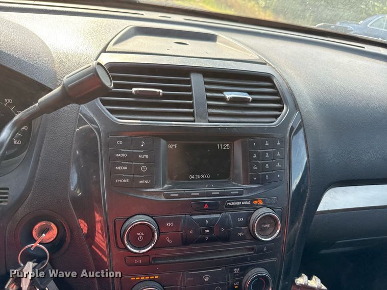 image for item ED4302 2017 Ford Explorer Police Interceptor SUV