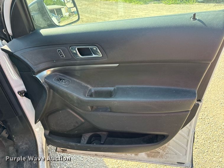 image for item ED4302 2017 Ford Explorer Police Interceptor SUV