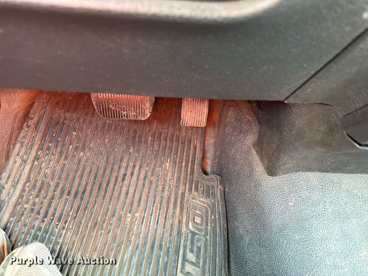 image for item ED4303 2011 Ford F150 pickup truck