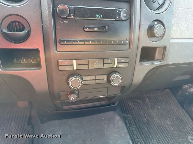 image for item ED4303 2011 Ford F150 pickup truck