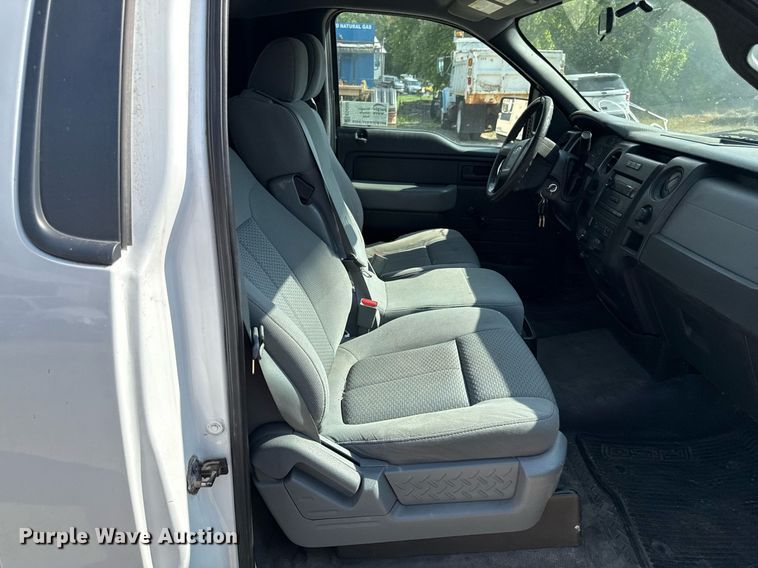 image for item ED4303 2011 Ford F150 pickup truck