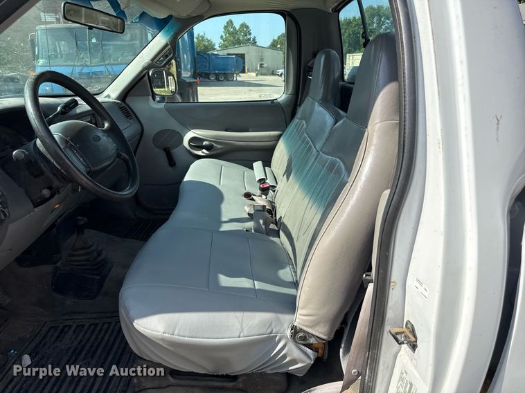 image for item ED4304 1998 Ford F150 pickup truck